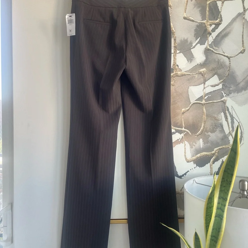 NWT Tahari career pin stripe pants| tahari casual pants | size 6 - Picture 4 of 8